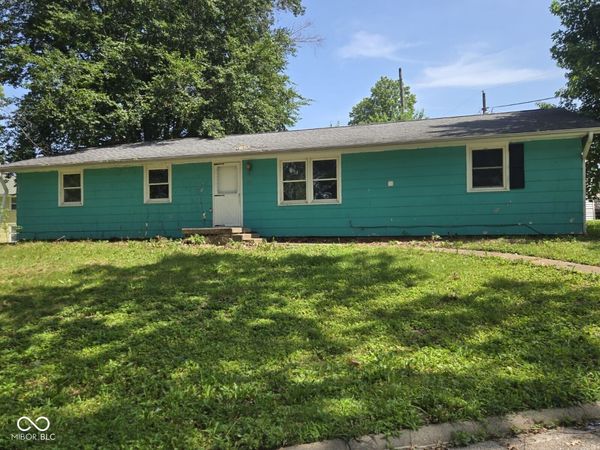 66 E Posey Street, Brazil, IN 47834