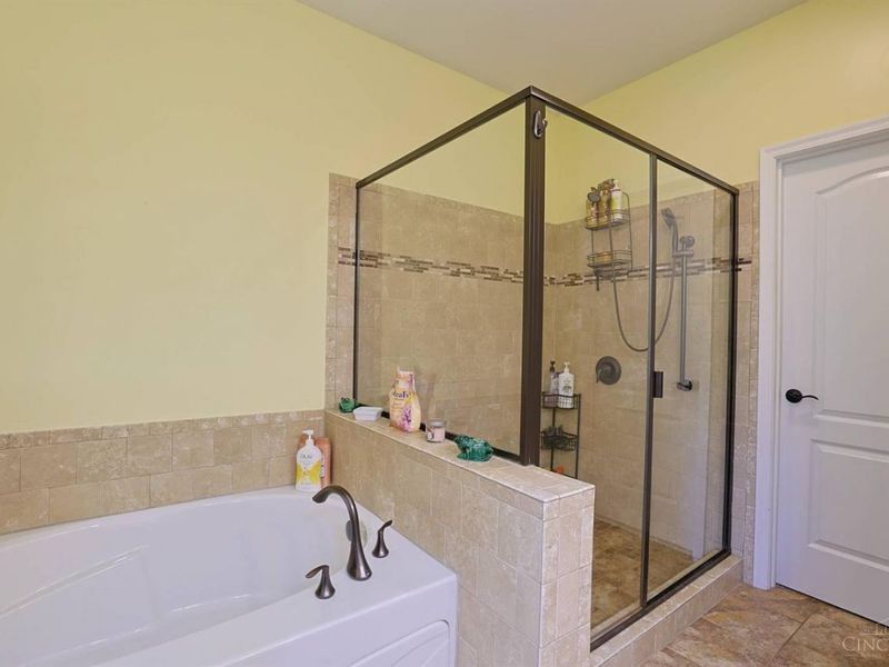 5334 Renaissance Park Drive, Middletown, OH 45005 Photo 23