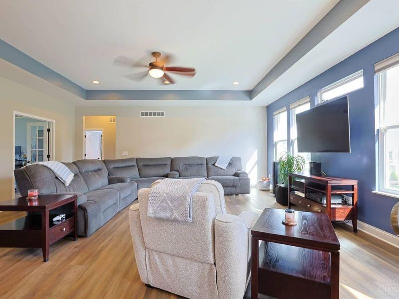 5334 Renaissance Park Drive, Middletown, OH 45005 Photo 7