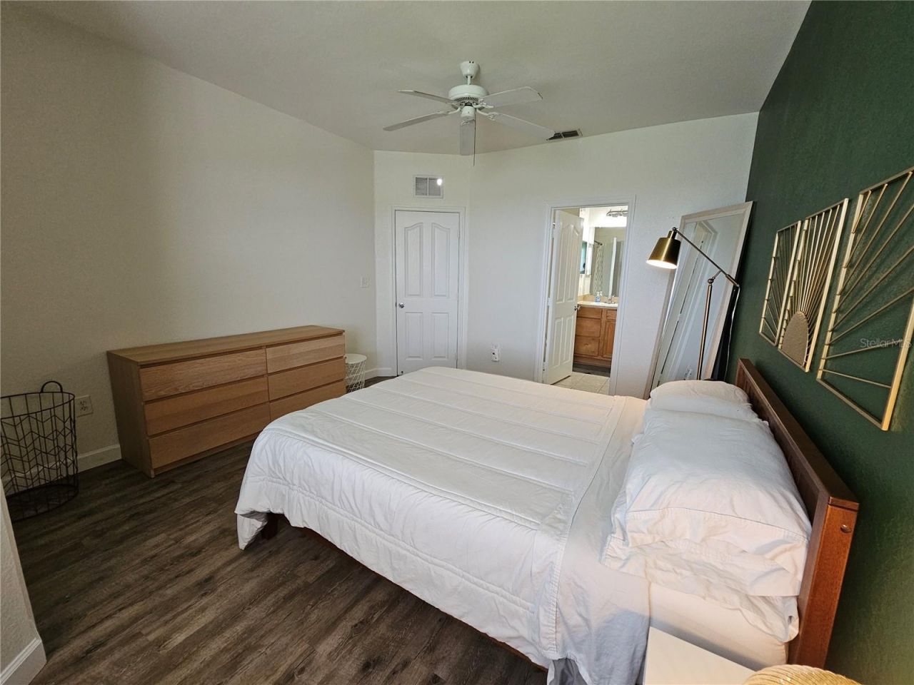 8335 38th Street Circle E, Unit 305, Sarasota, FL 34243 Photo