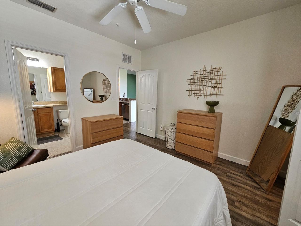8335 38th Street Circle E, Unit 305, Sarasota, FL 34243 Photo