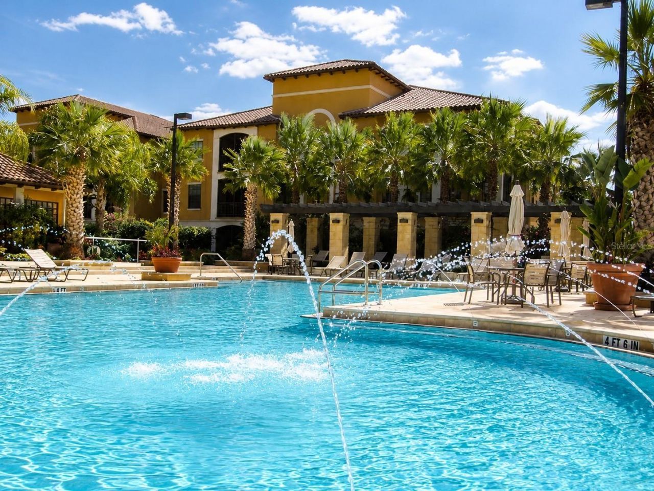 8335 38th Street Circle E, Unit 305, Sarasota, FL 34243 Photo