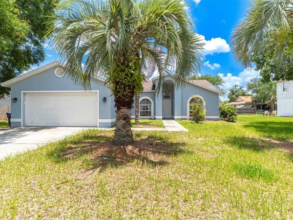 5126 MARTINIQUE DRIVE , LAKELAND, FL 33813