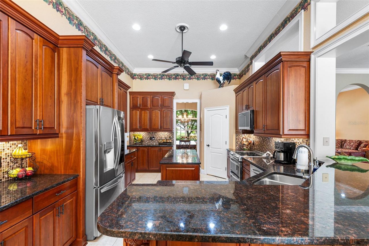 328 Hamilton Shores Drive Ne, Winter Haven, FL 33881 Photo