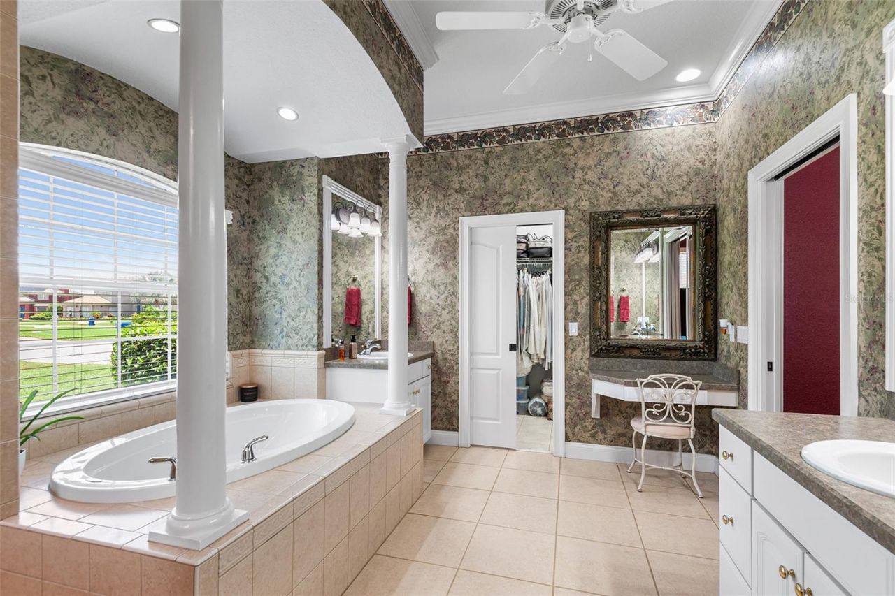 328 Hamilton Shores Drive Ne, Winter Haven, FL 33881 Photo