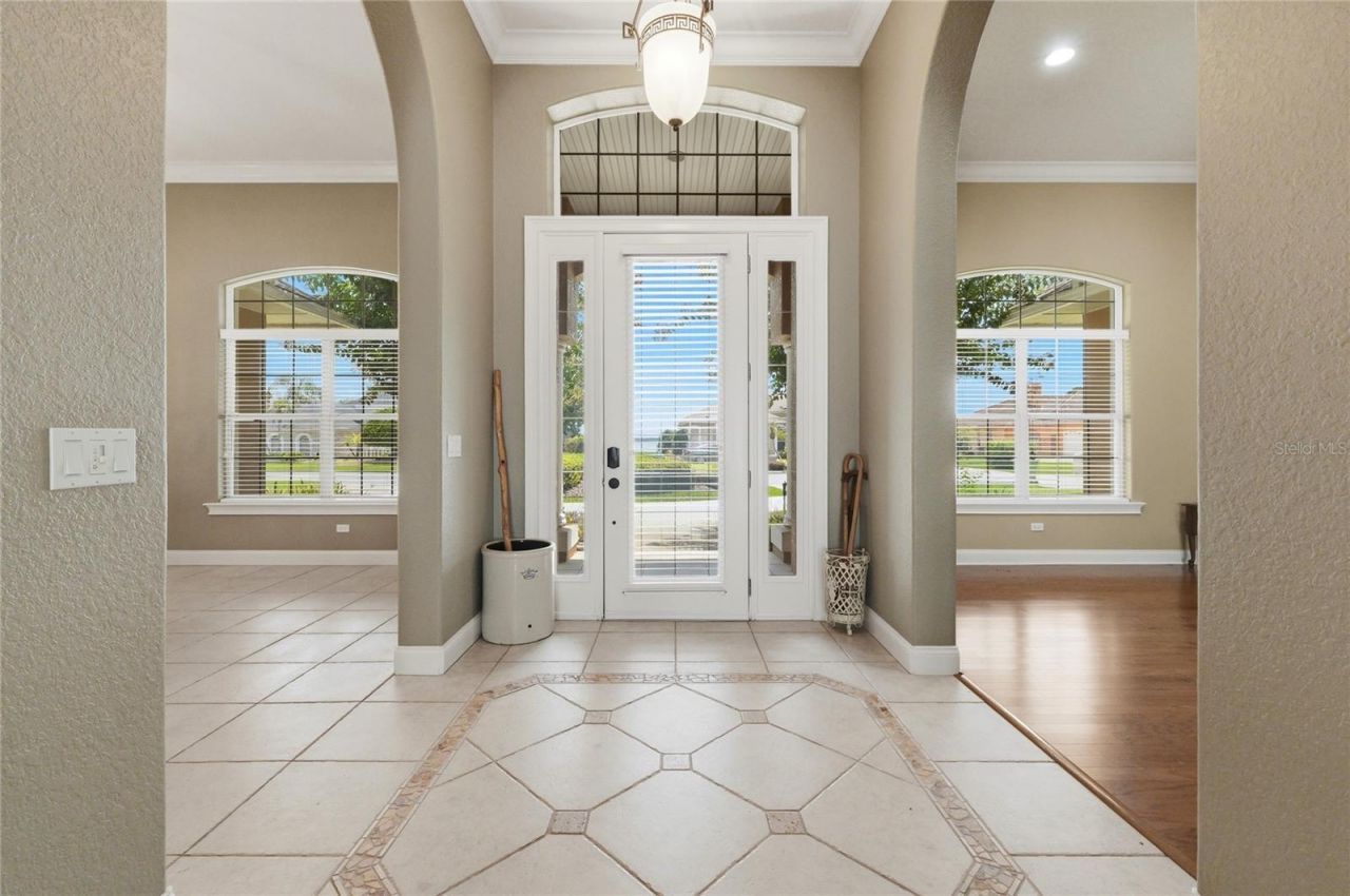 328 Hamilton Shores Drive Ne, Winter Haven, FL 33881 Photo
