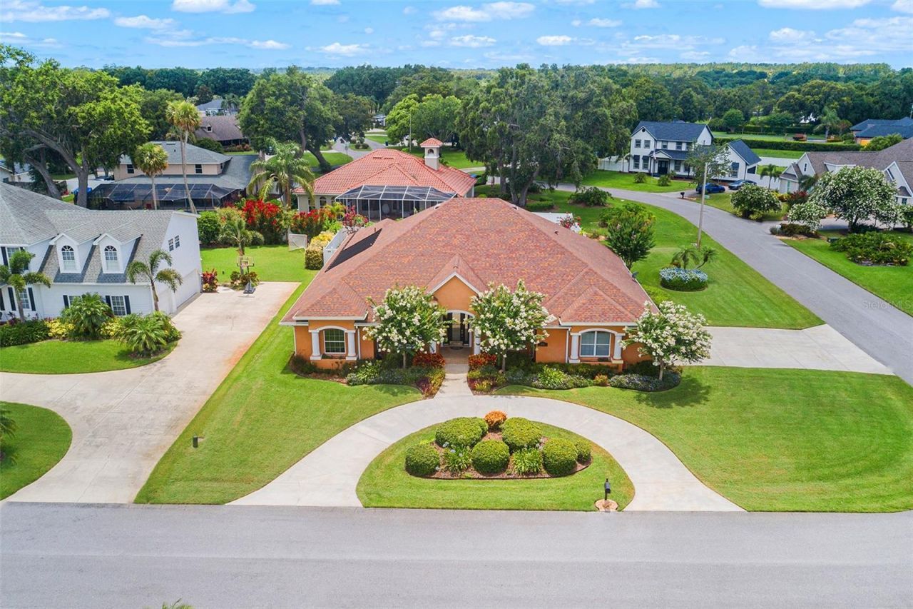 328 Hamilton Shores Drive Ne, Winter Haven, FL 33881 Photo