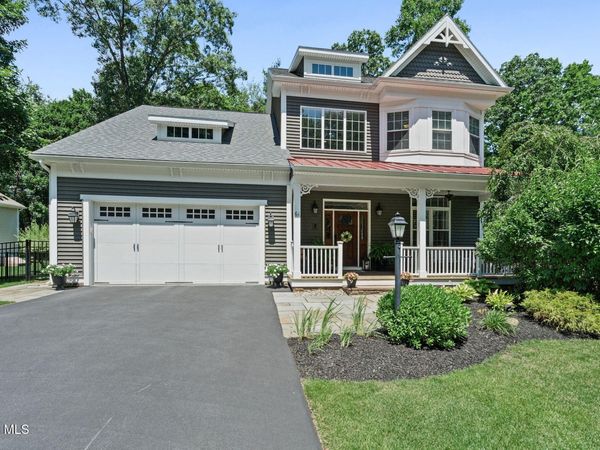 61 Yachtsman Way, Malta, NY 12020