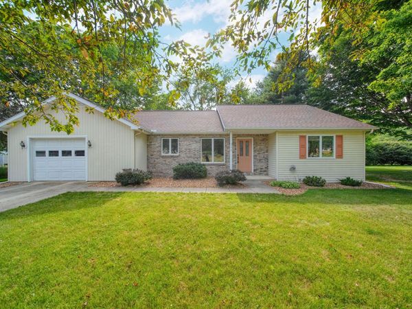 246 Village Lane, Concord, MI 49237