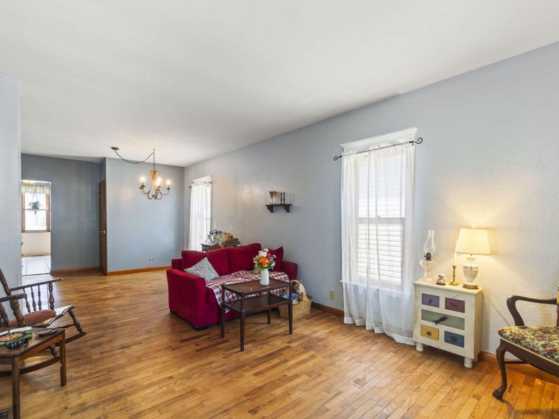 310 W Walnut Street, Tipp City, OH 45371 Photo 4