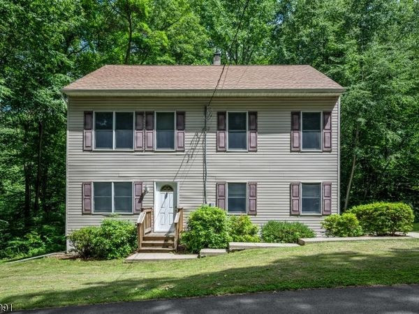 60 Waterloo Rd, Mount Olive, NJ 07828