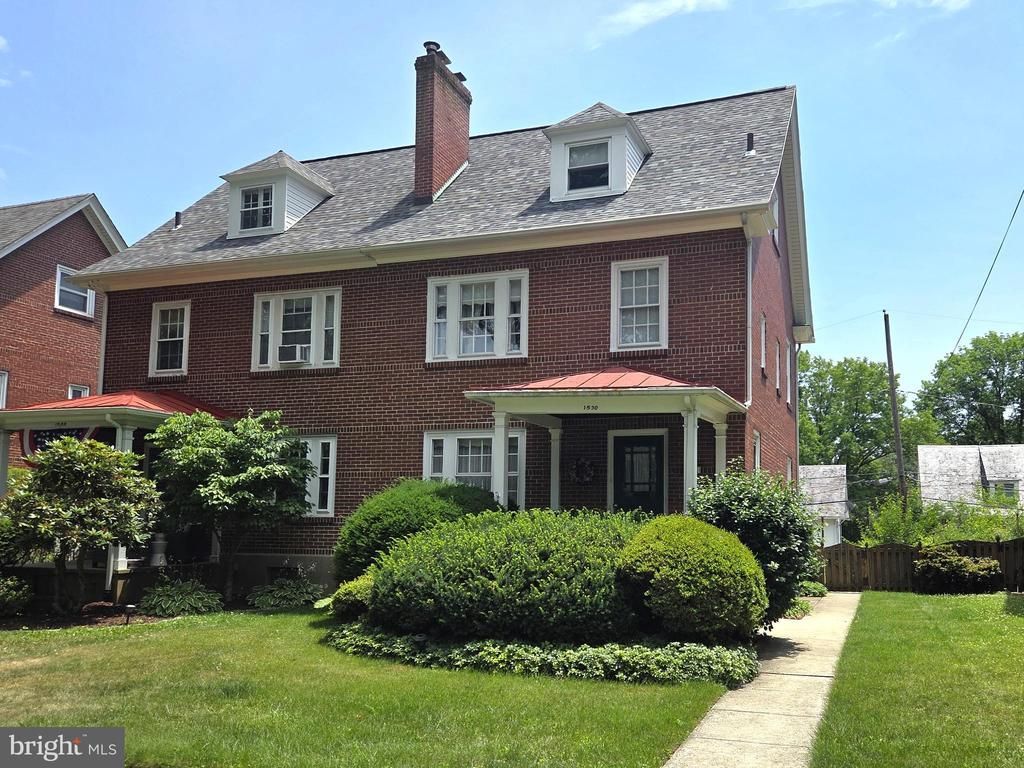 1530 CLEVELAND AVENUE , WYOMISSING, PA 19610