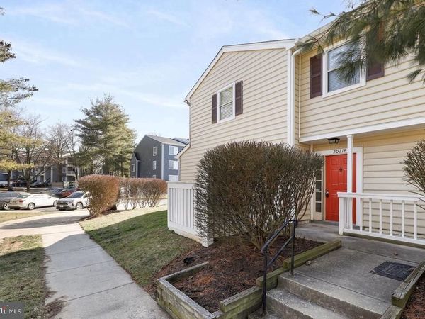 20218 HALETHORPE LANE, Unit 215, GERMANTOWN, MD 20876