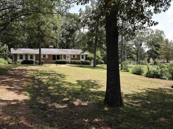 415 LEW WALLACE RD, Crump, TN 38327