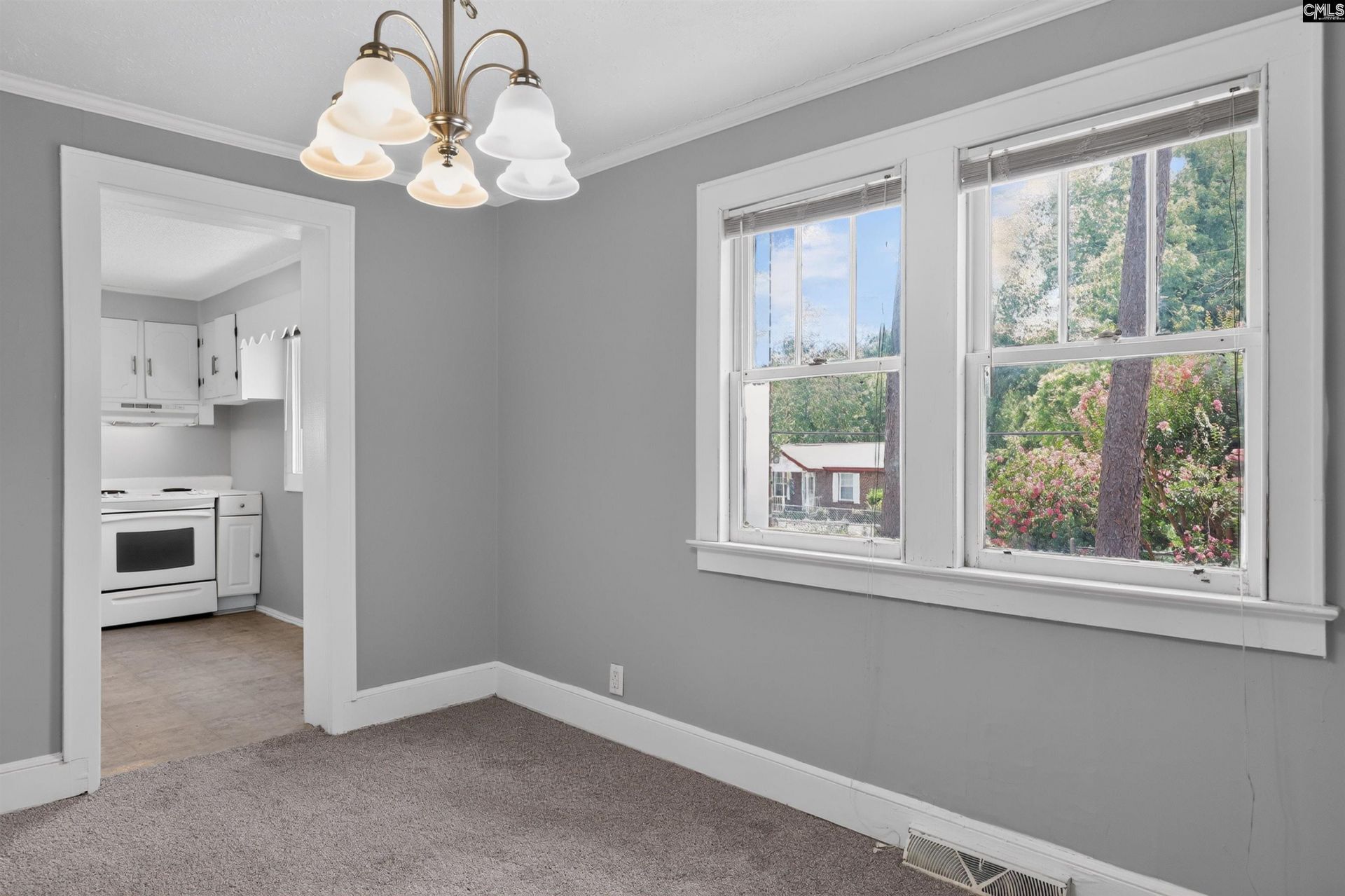 744 Rosedale Arch  Photo 16