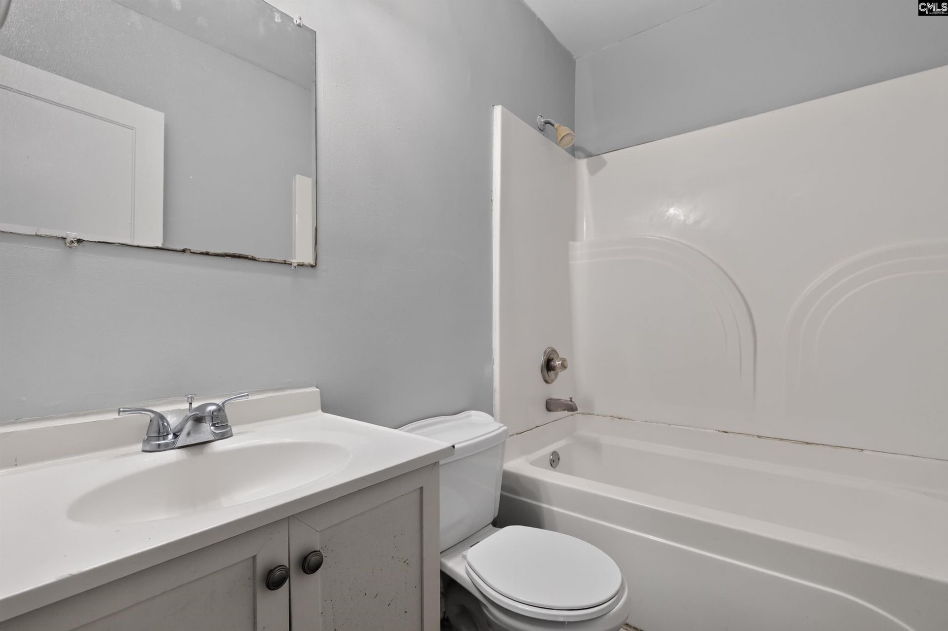 744 Rosedale Arch  Photo 25
