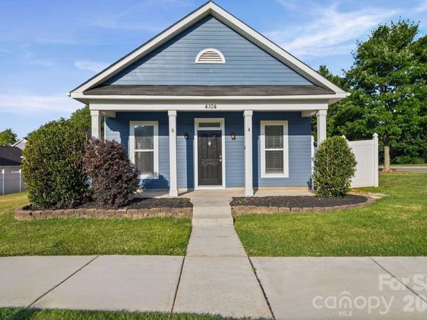 4104 Vance Road N, Huntersville, NC 28078