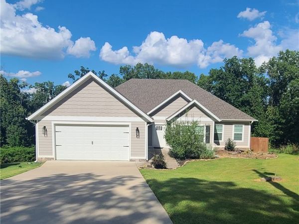 42 Tummell Drive , Bella Vista, AR 72715
