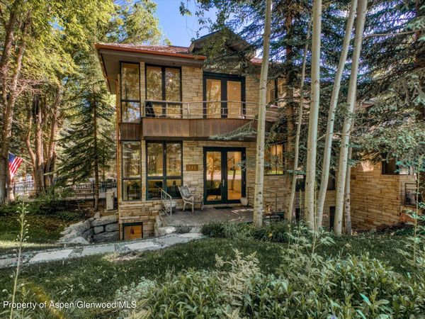 736 W Smuggler Street, Aspen, CO 81611