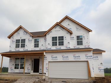 1544 Kenneth Drive, Delaware, OH 43015