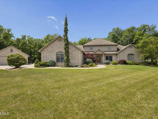 6605 County Rd 8, Bryan, OH 43506