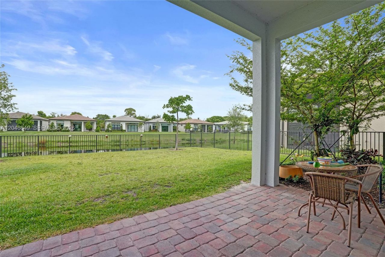 8147 Juniper Dr , Parkland, FL 33067 Photo