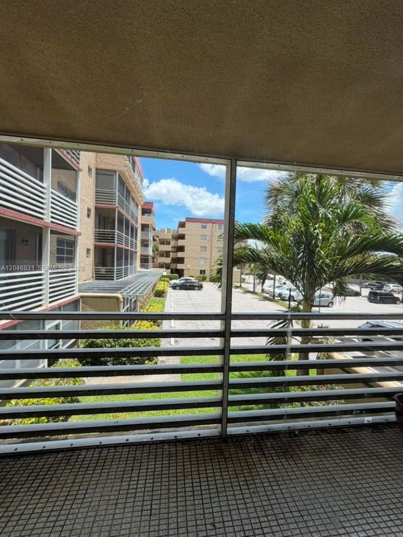 408 NW 68th Ave , Unit 209, Plantation, FL 33317 Photo