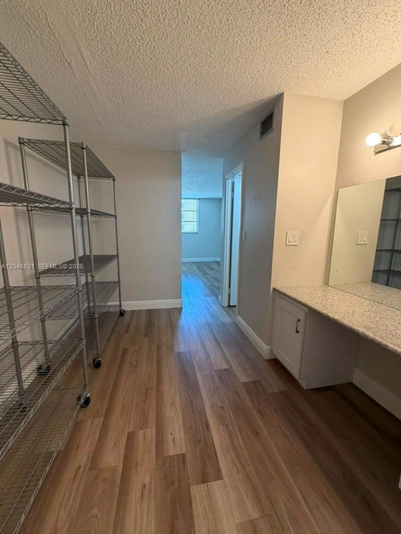 408 NW 68th Ave , Unit 209, Plantation, FL 33317 Photo
