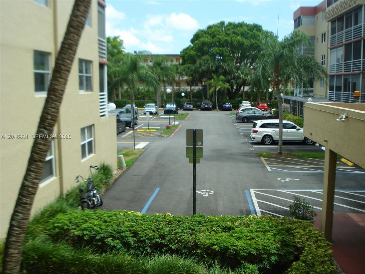 408 NW 68th Ave , Unit 209, Plantation, FL 33317 Photo