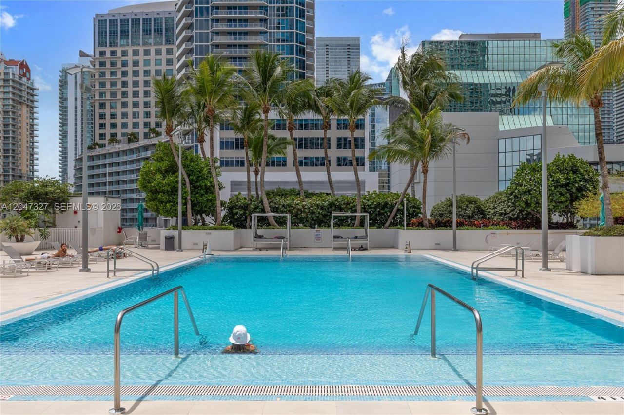 951 Brickell Ave , Unit 1011, Miami, FL 33131 Photo