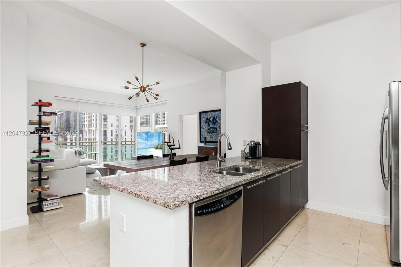 951 Brickell Ave , Unit 1011, Miami, FL 33131 Photo
