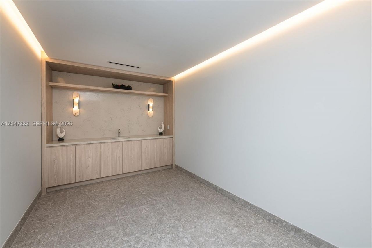 225 N Miami Ave , Unit 3412, Miami, FL 33128 Photo