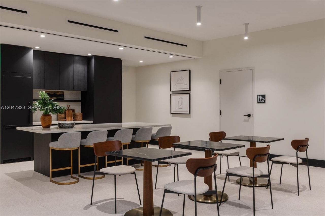 225 N Miami Ave , Unit 3412, Miami, FL 33128 Photo