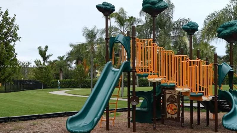 4022 Long Leaf Ln, Unit 4022, Hollywood, FL 33021 Photo