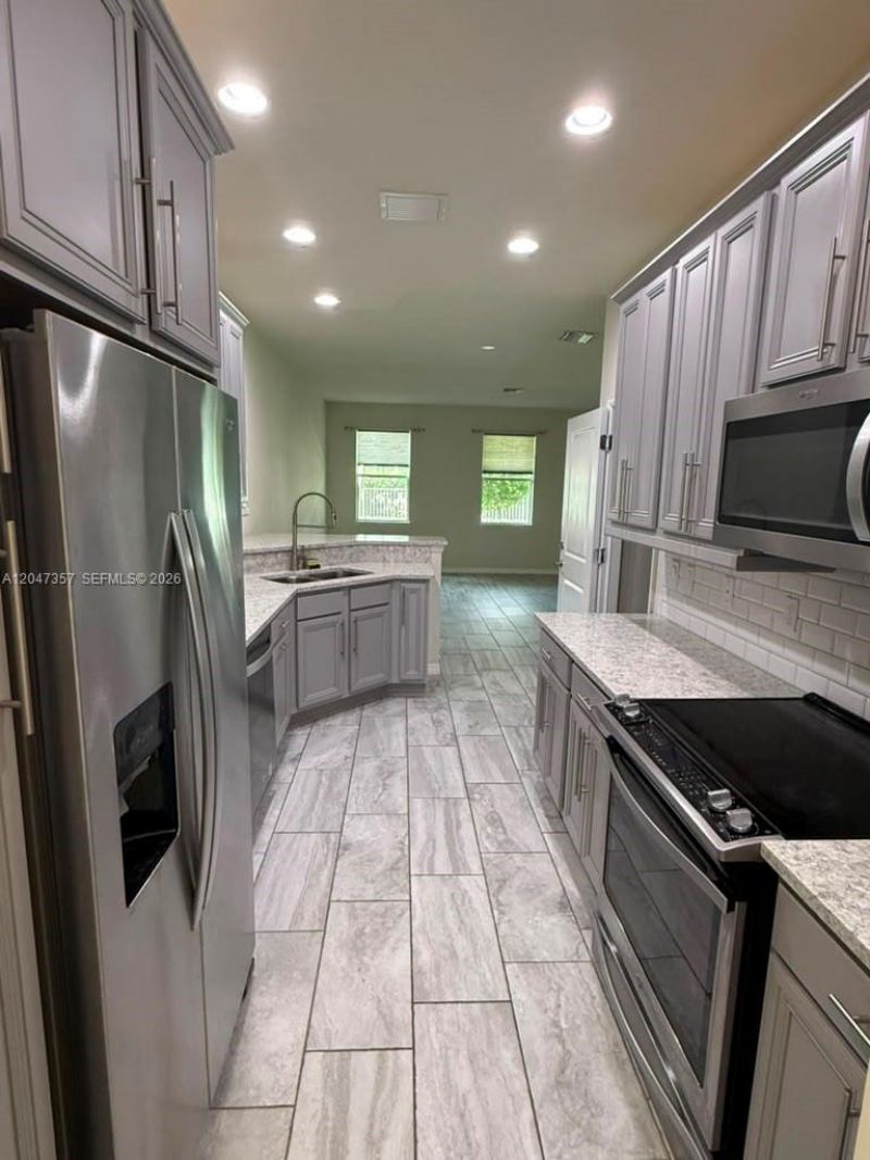 4022 Long Leaf Ln , Unit 4022, Hollywood, FL 33021 Photo