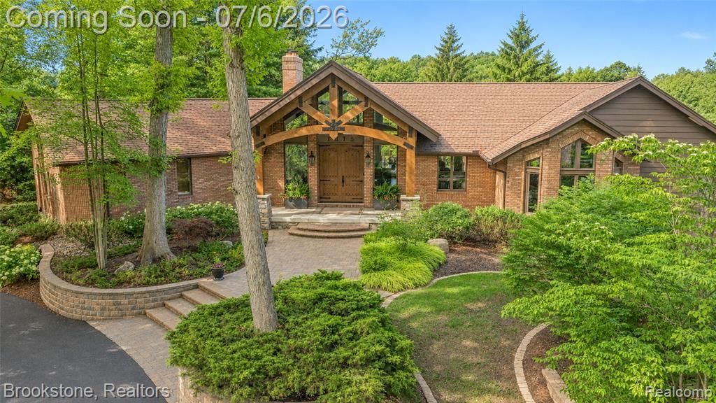 7215 Deer Lake Court, Independence Township, MI 48346 Main Photo
