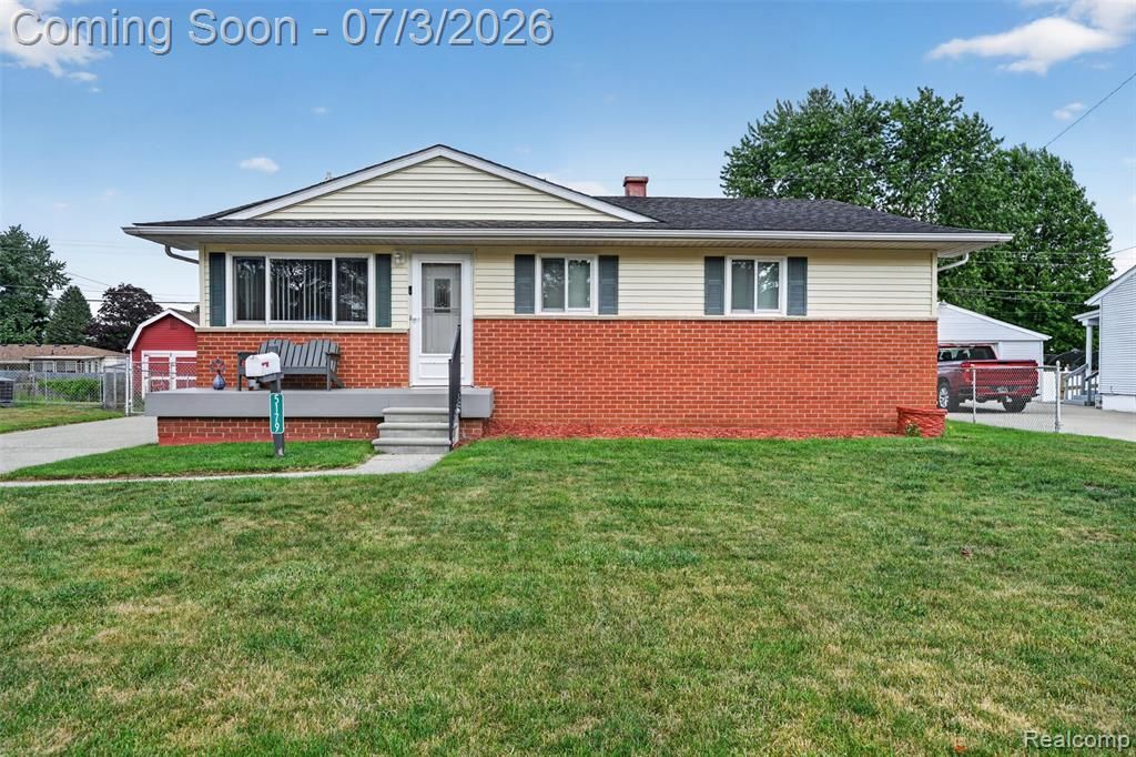 5179 Worchester, Swartz Creek, MI 48473 Main Photo