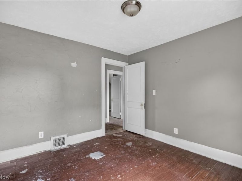 3194 E 132nd Street, Cleveland, OH 44120 Photo 16