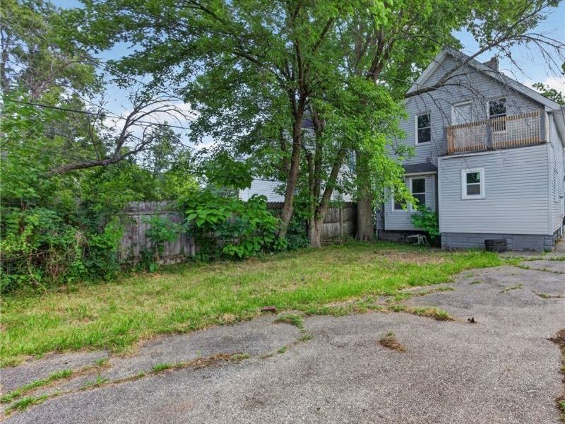 3194 E 132nd Street, Cleveland, OH 44120 Photo 4