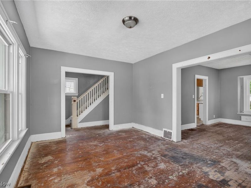 3194 E 132nd Street, Cleveland, OH 44120 Photo 8