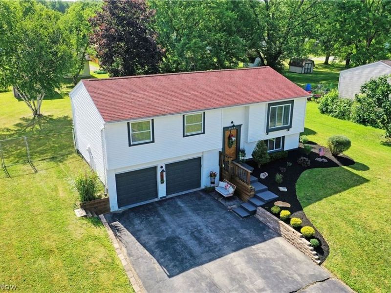 2618 Elizabeth Drive SW, Warren, OH 44481 Photo 3