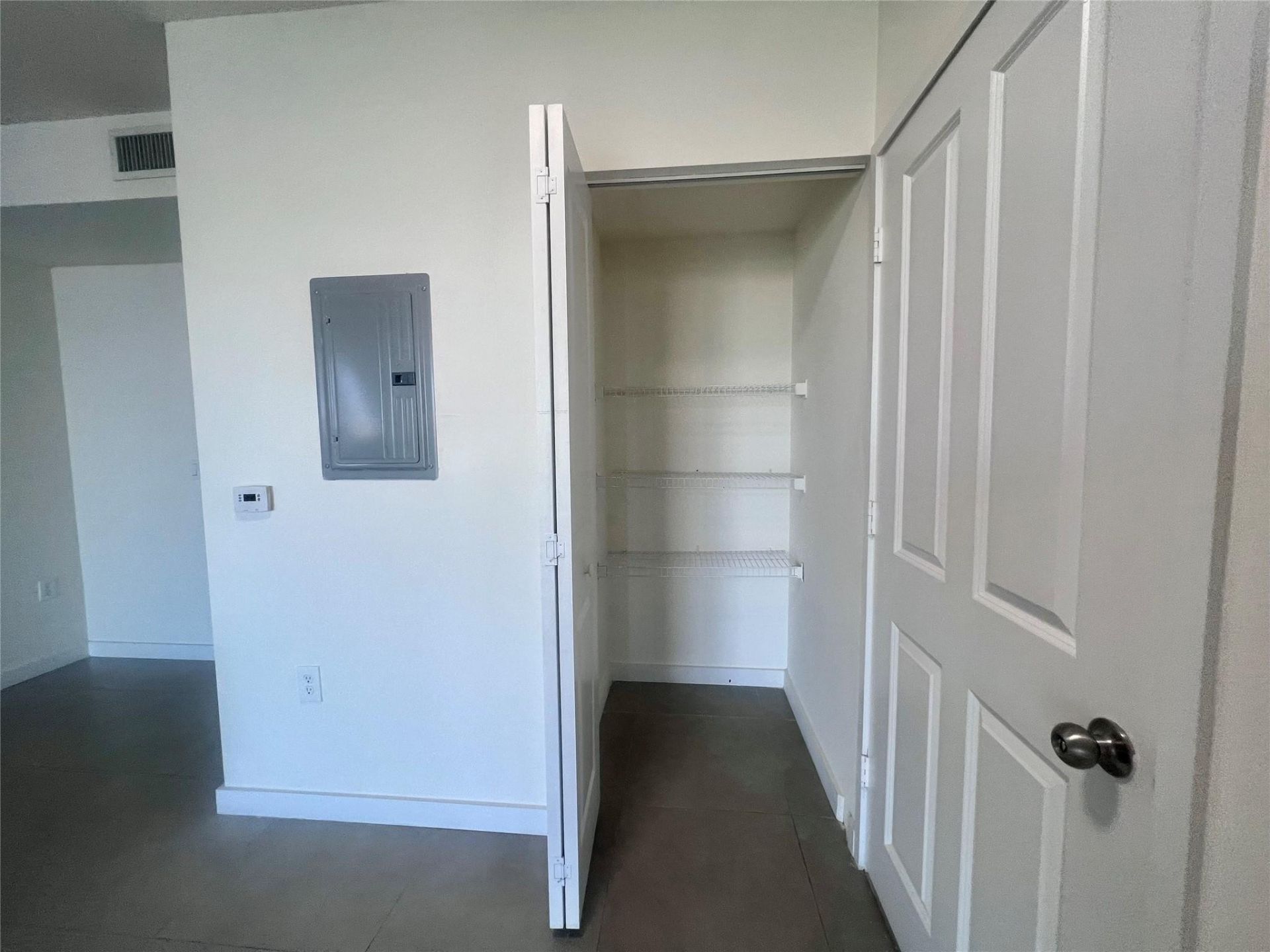 729 NW 2 Street, Unit 501, Miami, FL 33128 Photo