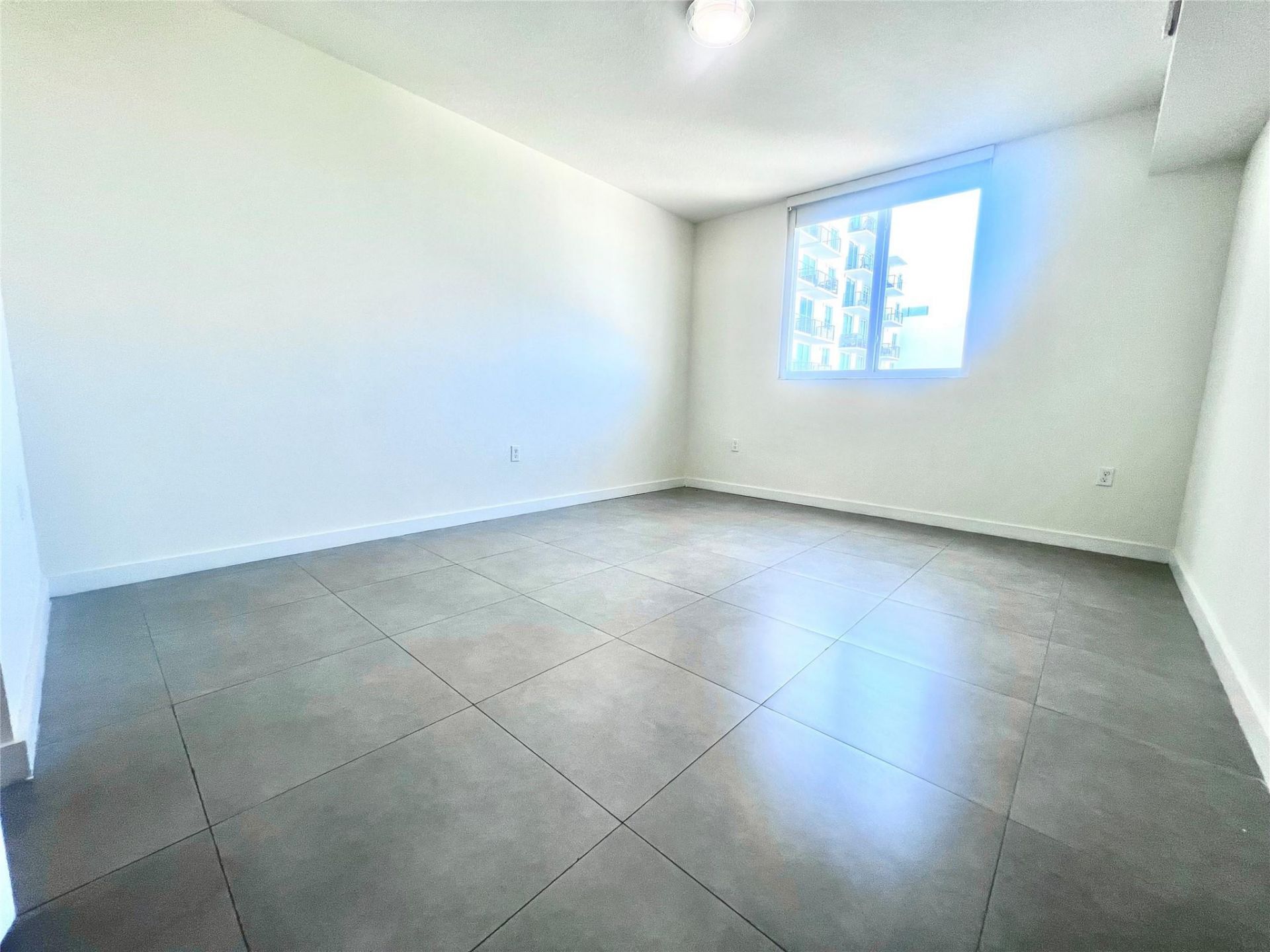 729 NW 2 Street, Unit 501, Miami, FL 33128 Photo