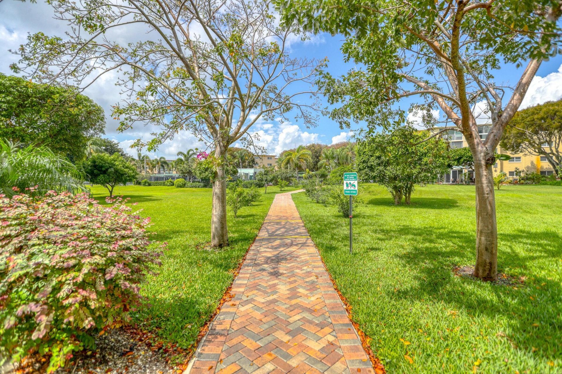 2515 NE 2nd Court, Unit 418, Boynton Beach, FL 33435 Photo