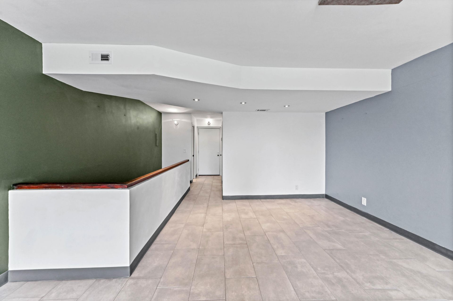 2828 Tennis Club Drive, Unit #202, West Palm Beach, FL 33417 Photo