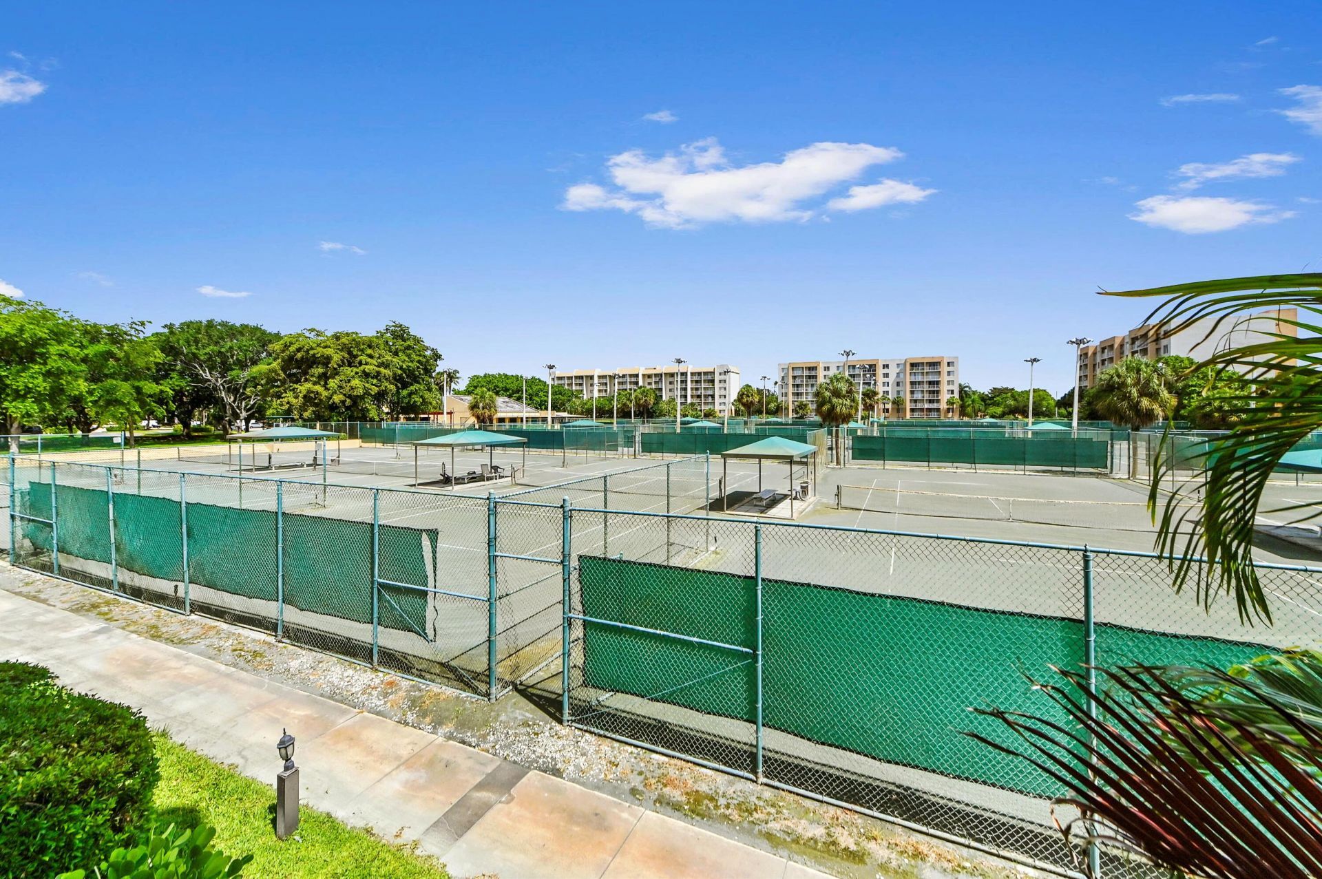 2828 Tennis Club Drive, Unit #202, West Palm Beach, FL 33417 Photo