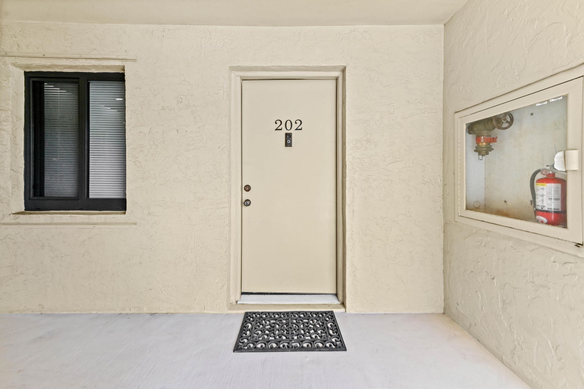 2828 Tennis Club Drive, Unit #202, West Palm Beach, FL 33417 Photo