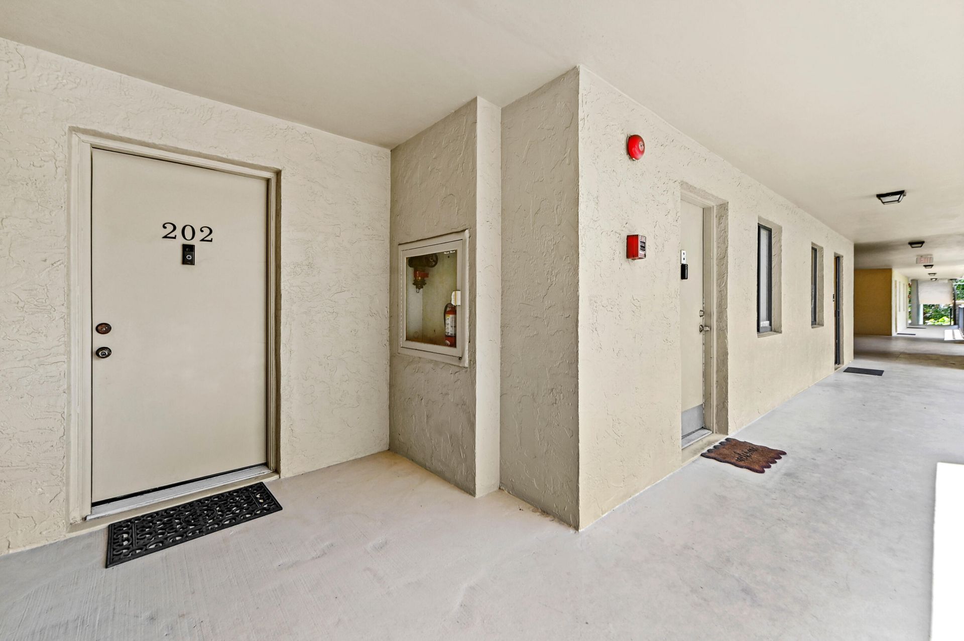 2828 Tennis Club Drive, Unit #202, West Palm Beach, FL 33417 Photo