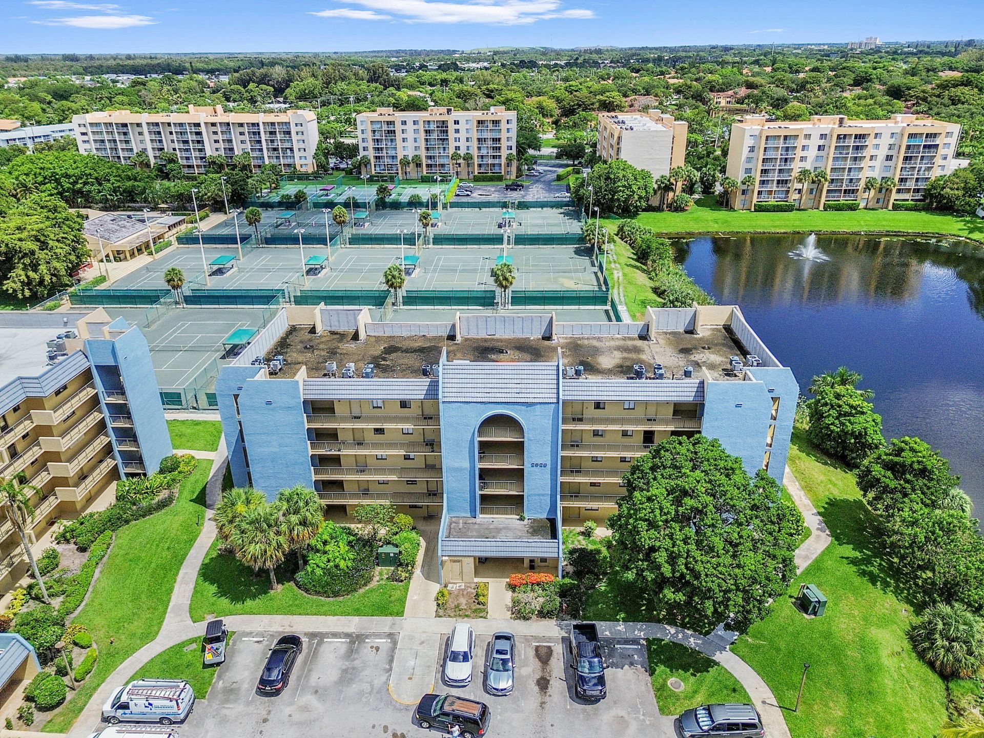 2828 Tennis Club Drive, Unit #202, West Palm Beach, FL 33417 Photo