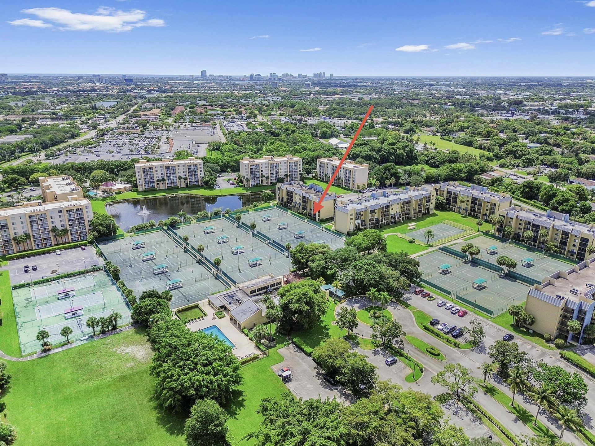 2828 Tennis Club Drive, Unit #202, West Palm Beach, FL 33417 Photo